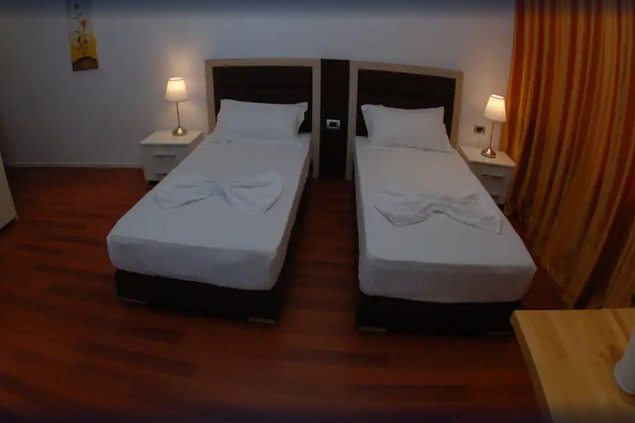 Nemesis Hotel ساراندا المظهر الخارجي الصورة
